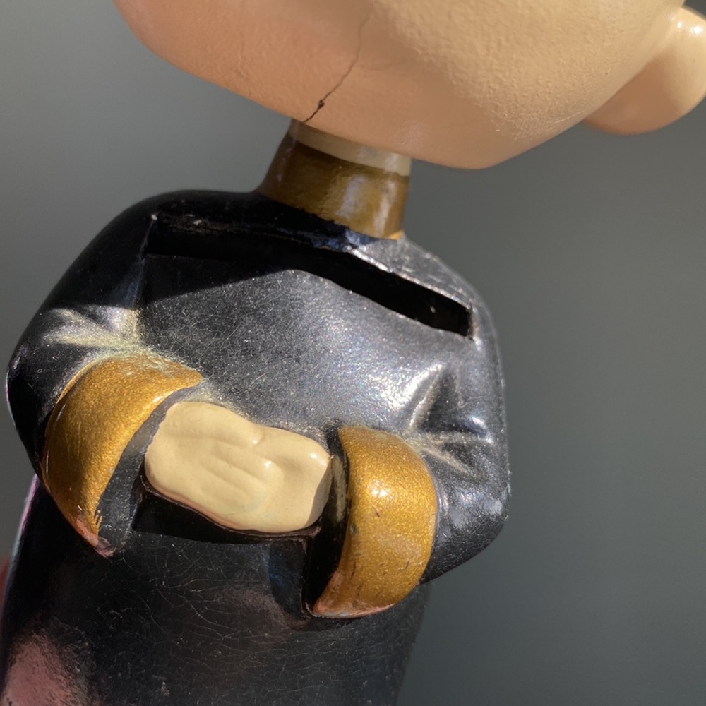 3/$30 🌟 VTG lovely Asian bobblehead and piggy bank figurine - Picture 6 of 8